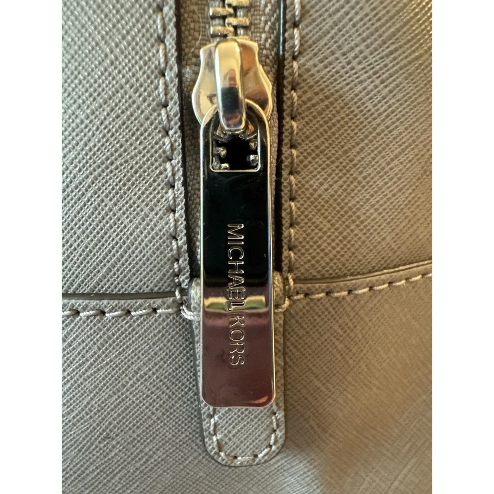 Michael Kors Cindy Dome Saffiano Leather Tan‎ Nude Travel Satchel Bag